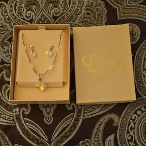 $4.99 S/H GOLD AURORA BOREALIS SWAROVSKI SET